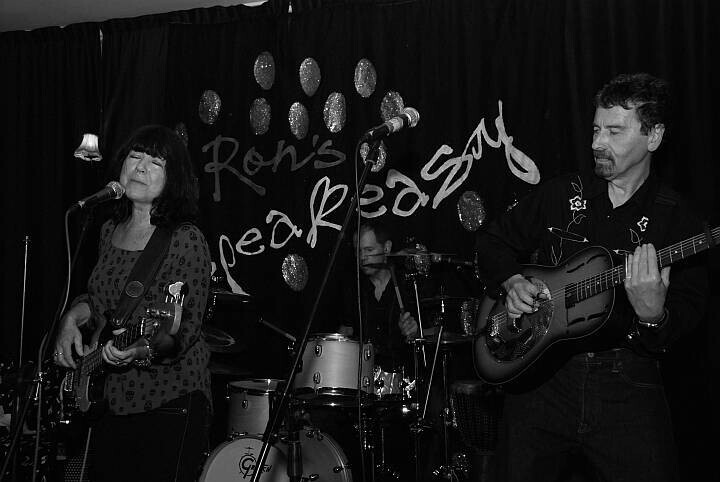 Ron's Speakeasy. Fran McGillivray Band