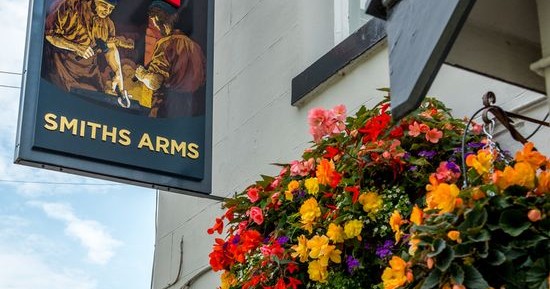 Smiths Arms in Lea Town | Pub in Preston, PR4