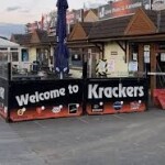 Krackers Karaoke Bar