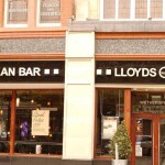 Milan Bar - Lloyds No 1