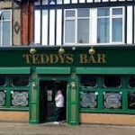 Teddys Bar