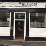 Islander Bar