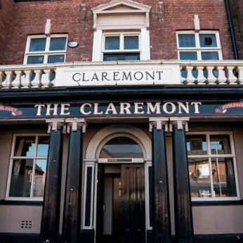Claremont Hotel, Moss Side