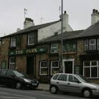 Park Inn, Barnfield