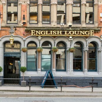 English Lounge, Manchester